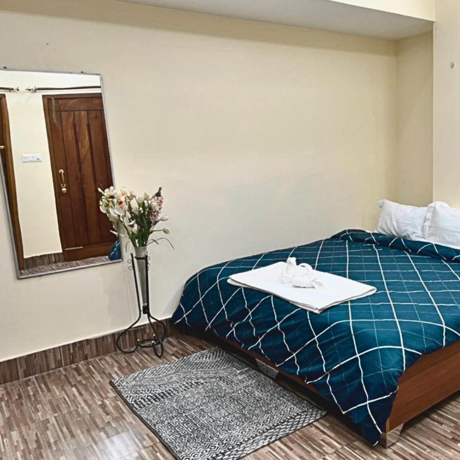 Iranyai Homestay Импхал Экстерьер фото