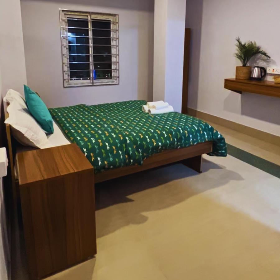 Iranyai Homestay Импхал Экстерьер фото
